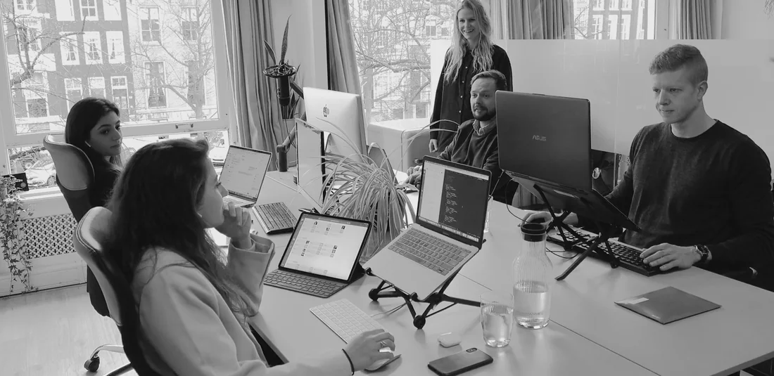 Het team van Cliendo op kantoor in Amsterdam